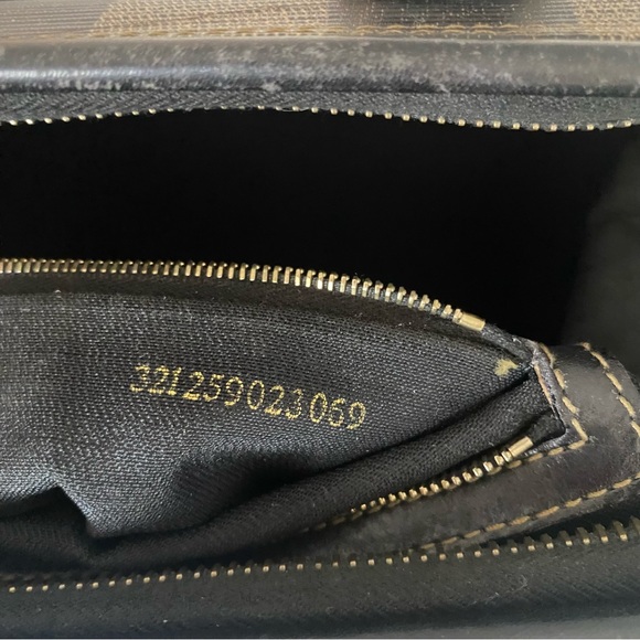 FENDI Vintage Pequin Boston Bag - Picture 13 of 16